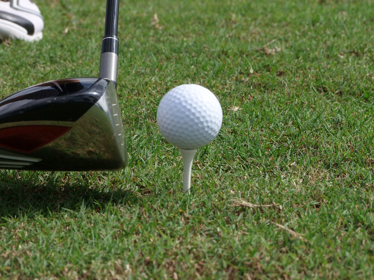 Benefícios das bolas de golfe ecológicas